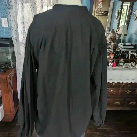 The jpeterman company blouse - Picture 2 of 3